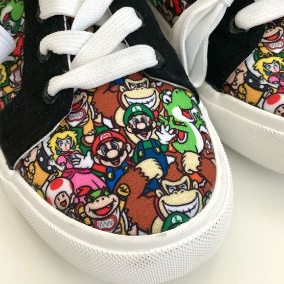 \Nintendo\ NWOT Kid’s Super Mario Sneakers - Picture 3 of 12